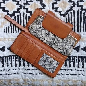 HOBO Nancy Wristlet